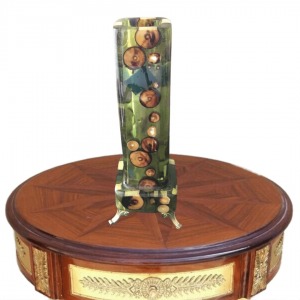 MNR242 Hepsisize "Munirah" liquid glass epoxy vase .
