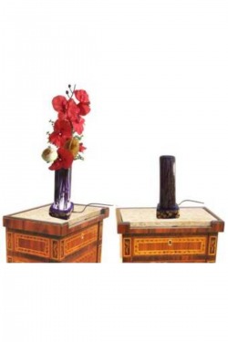 MNR239 Hepsisize Munirah Liquid Glass Epoxy Vase Is Illuminated By Dimmable Led Light And Decorated With Tree Branches.